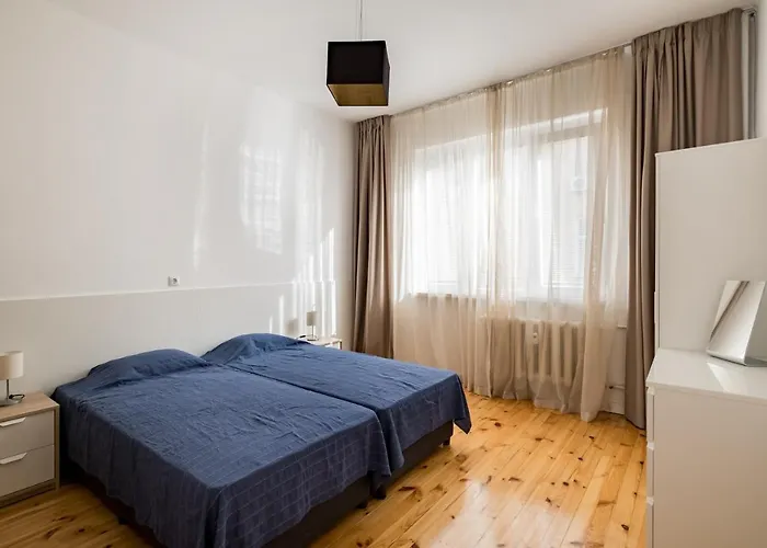 アパート Spacious 3 Bedroom In Sofia's Center ソフィア